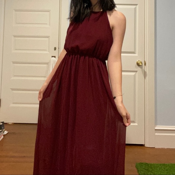 Halter burgundy formal dress - Picture 6 of 8